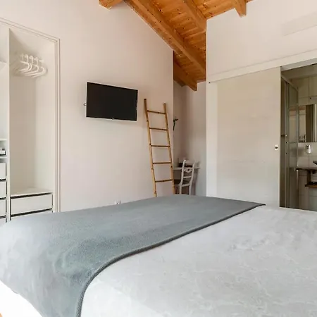 Xs Village Affittacamere *