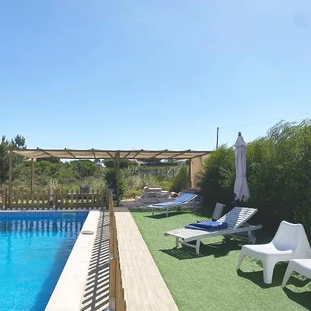 Affittacamere Xs Village *