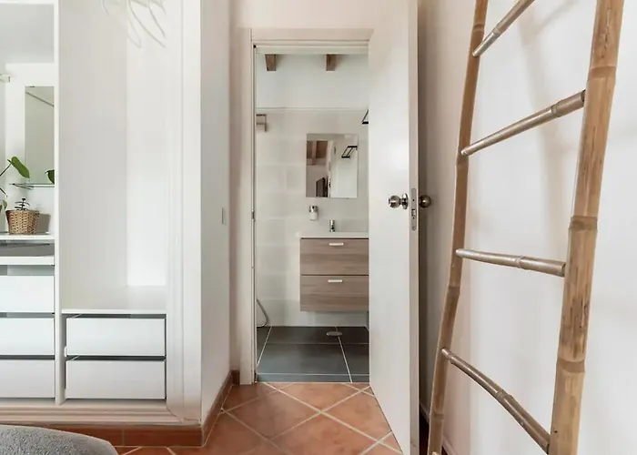 ゲストハウス Xs Village アルジェズール